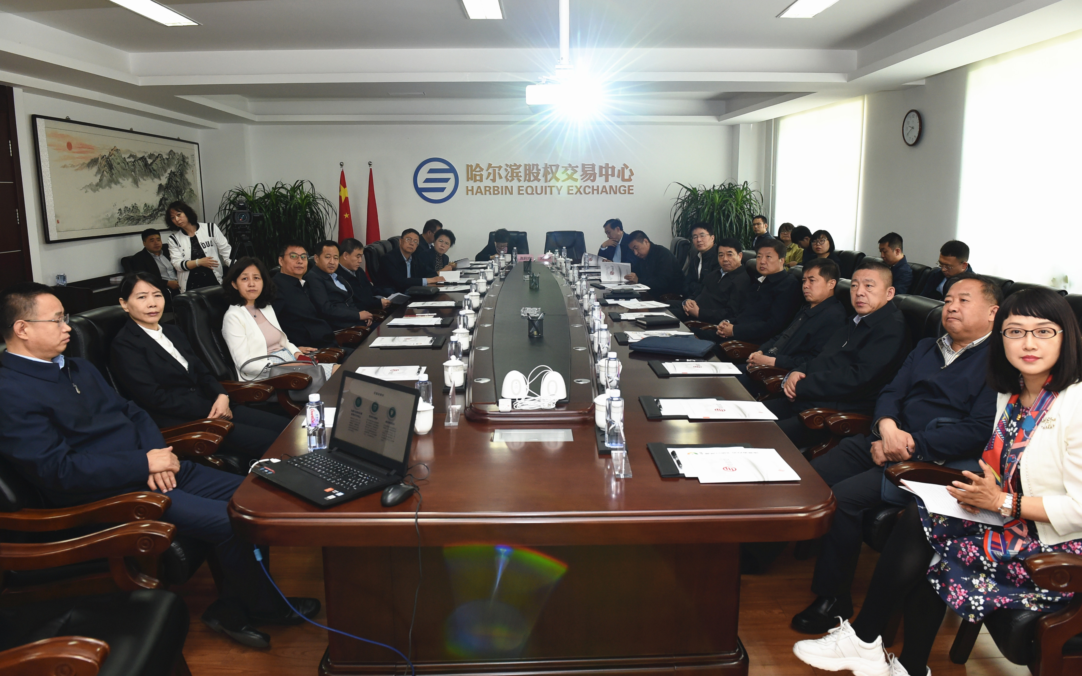 微信圖片_201905231646412.jpg 微信圖片_201905231646412.jpg